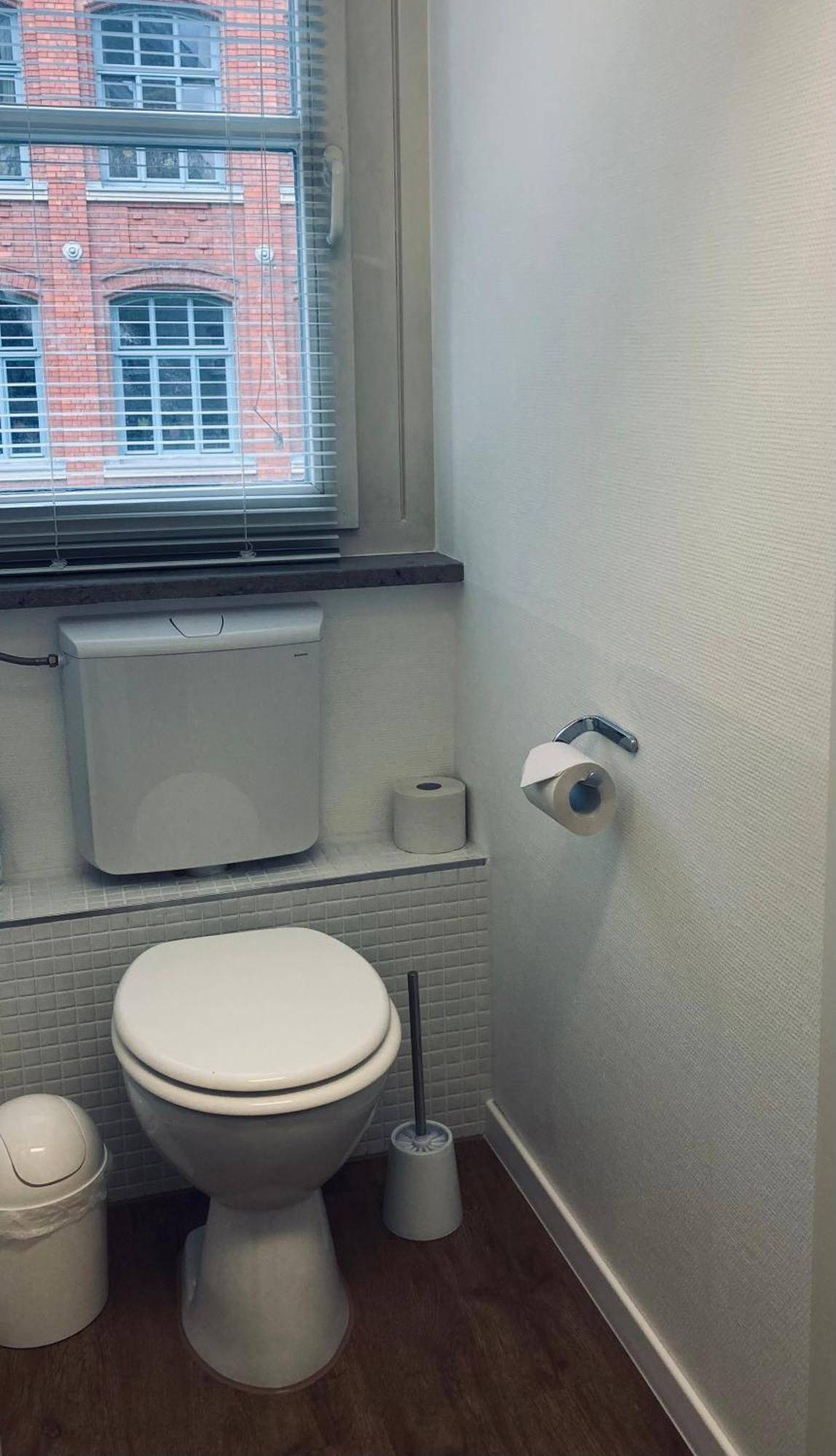 Free Apartment - Bei Der Stadtmauer ロイトリンゲン エクステリア 写真